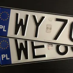 Ile kosztuje rejestracja samochodu w 2025? Kompletny cennik opłat