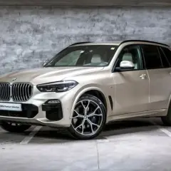 BMW X5 3.0 d - luksusowy SUV z doskonałymi osiągami i komfortem jazdy