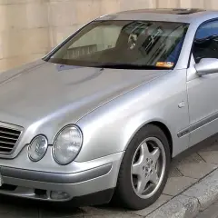 Mercedes CLK 55 AMG - pełna specyfikacja, osiągi i opinie użytkowników