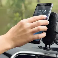 Jaki uchwyt na telefon do samochodu wybrać: 5 najważniejszych kryteriów