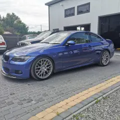 BMW E92 335d - szczegółowe informacje, osiągi i komfort użytkowania
