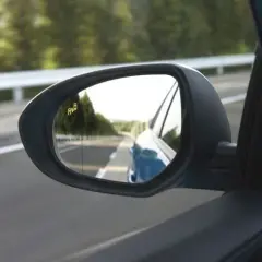 Jak ustawić lusterka w samochodzie: kompletny poradnik dla kierowców