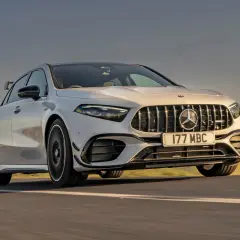 Mercedes-AMG A 45 S – ekstremalne osiągi w eleganckim hot-hatchu