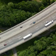 Jak efektywnie realizować zlecenia transportowe?