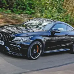 Mercedes C63 AMG Coupé S: Moc, styl i technologie, które zachwycają
