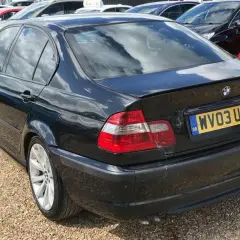 BMW E46 330d – dlaczego warto zainwestować w ten model samochodu?
