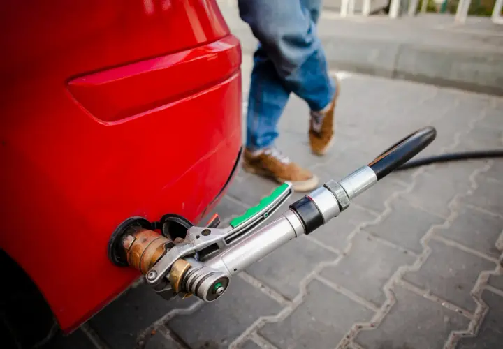 Gaz do dechy, czyli zalety instalacji LPG