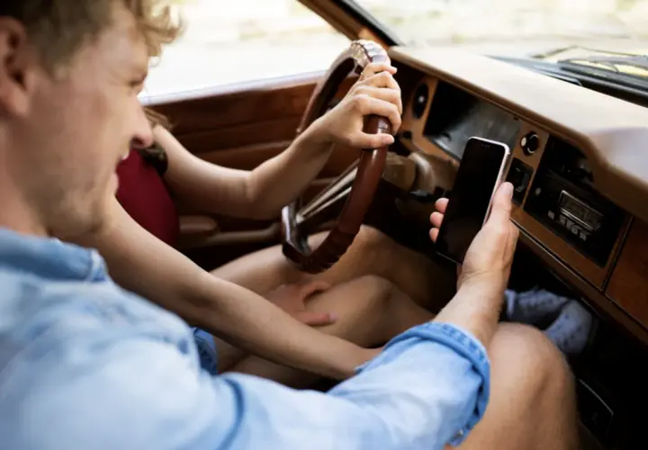 Road Trips i Rozrywka Online: Jak kierowcy grają w drodze bez ryzyka