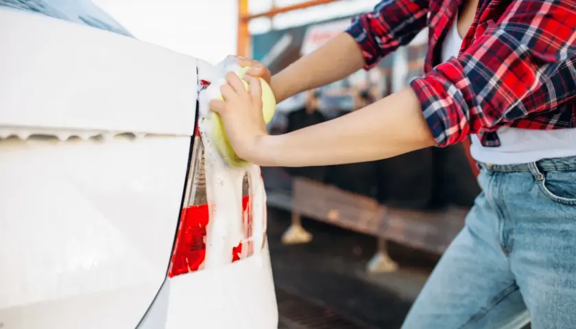 Jak przygotować auto do sezonu wiosennego i uniknąć kosztownych napraw?
