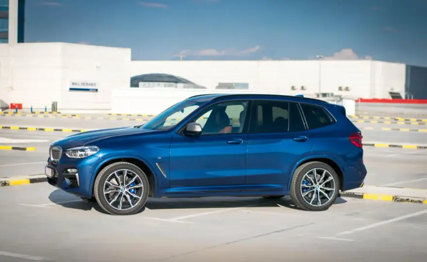 BMW X3 opinie: co mówią użytkownicy o tym popularnym SUVie?