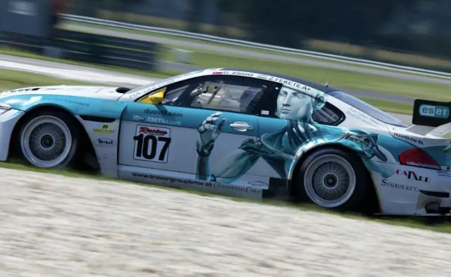 Marketing motorsportu i hazardu: co pokazuje Poland Bonuses Finder