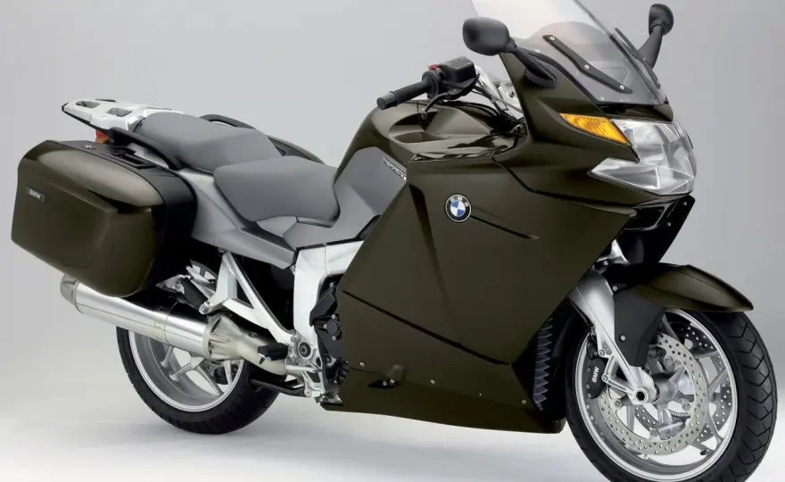 BMW K 1200 GT: techniczne szczegóły, komfort jazdy i wydajność paliwowa