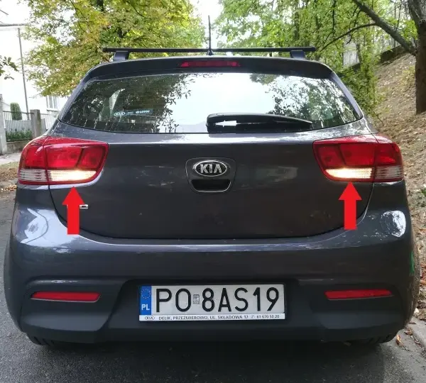 Światła cofania Kia Rio: funkcje, lokalizacja i obsługa