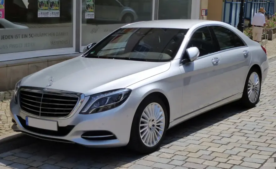 Mercedes-Benz W222 Klasy S - osiągi, wyposażenie i recenzje użytkowników