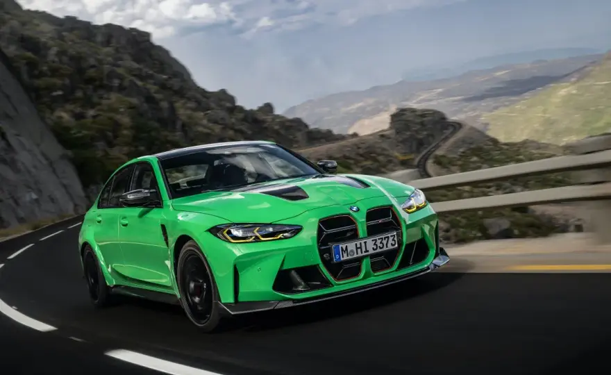 Budda w BMW M3 CS: połączenie osiągów i harmonii w designie