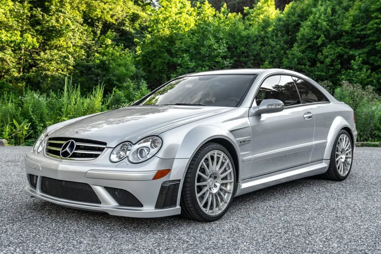 Mercedes CLK 63 AMG - czy naprawdę jest wart swojej ceny?