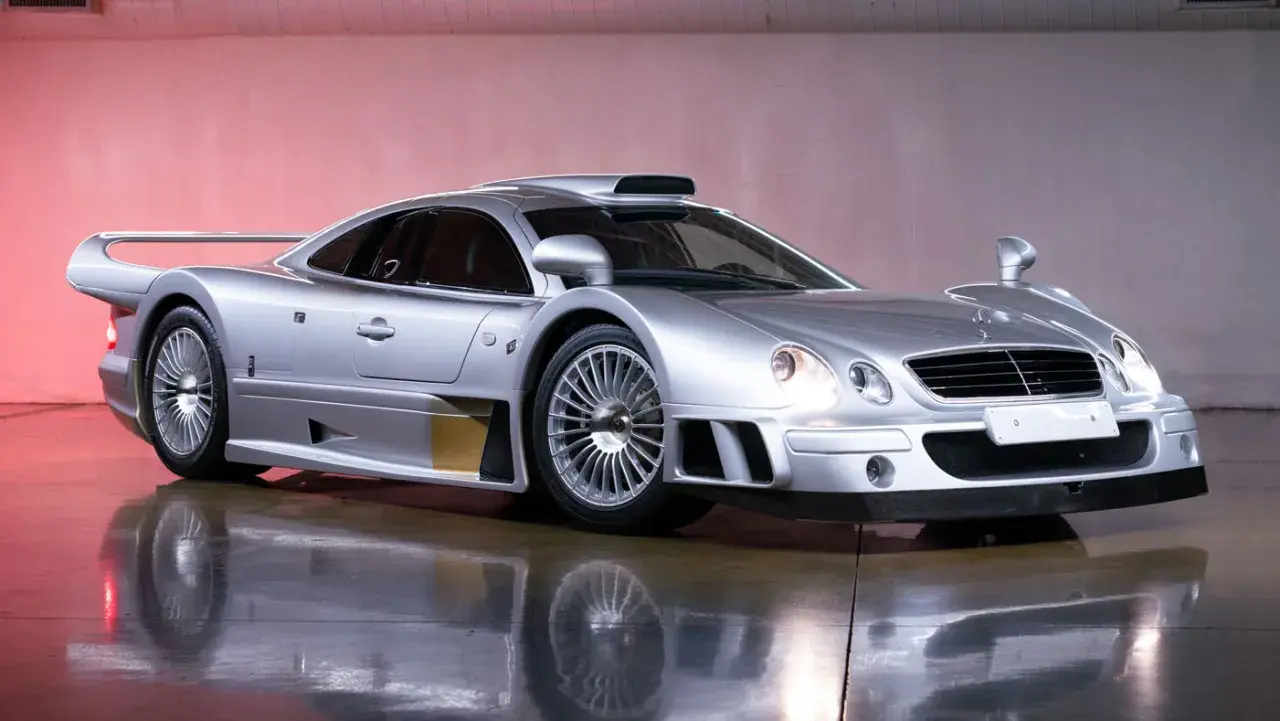 Mercedes-Benz CLK GTR AMG - ikona motoryzacji, która zmieniła świat wyścigów