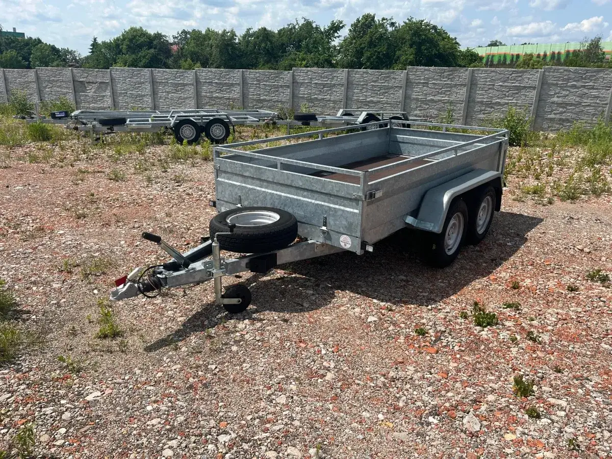 Przyczepa rolnicza samoróbka, gotowa do rejestracji. Dowiedz się, jak zarejestrować przyczepę rolniczą samoróbkę.